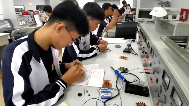 實(shí)訓(xùn)實(shí)習(xí)