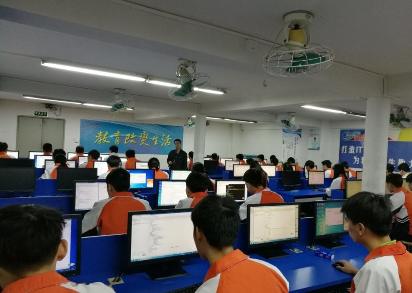 實(shí)訓(xùn)實(shí)習(xí)