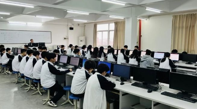 實(shí)訓(xùn)實(shí)習(xí)